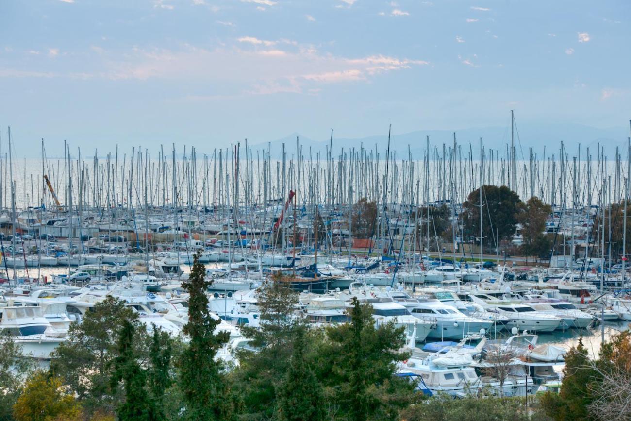 Marina Alimos Hotel Apartments Афины Экстерьер фото
