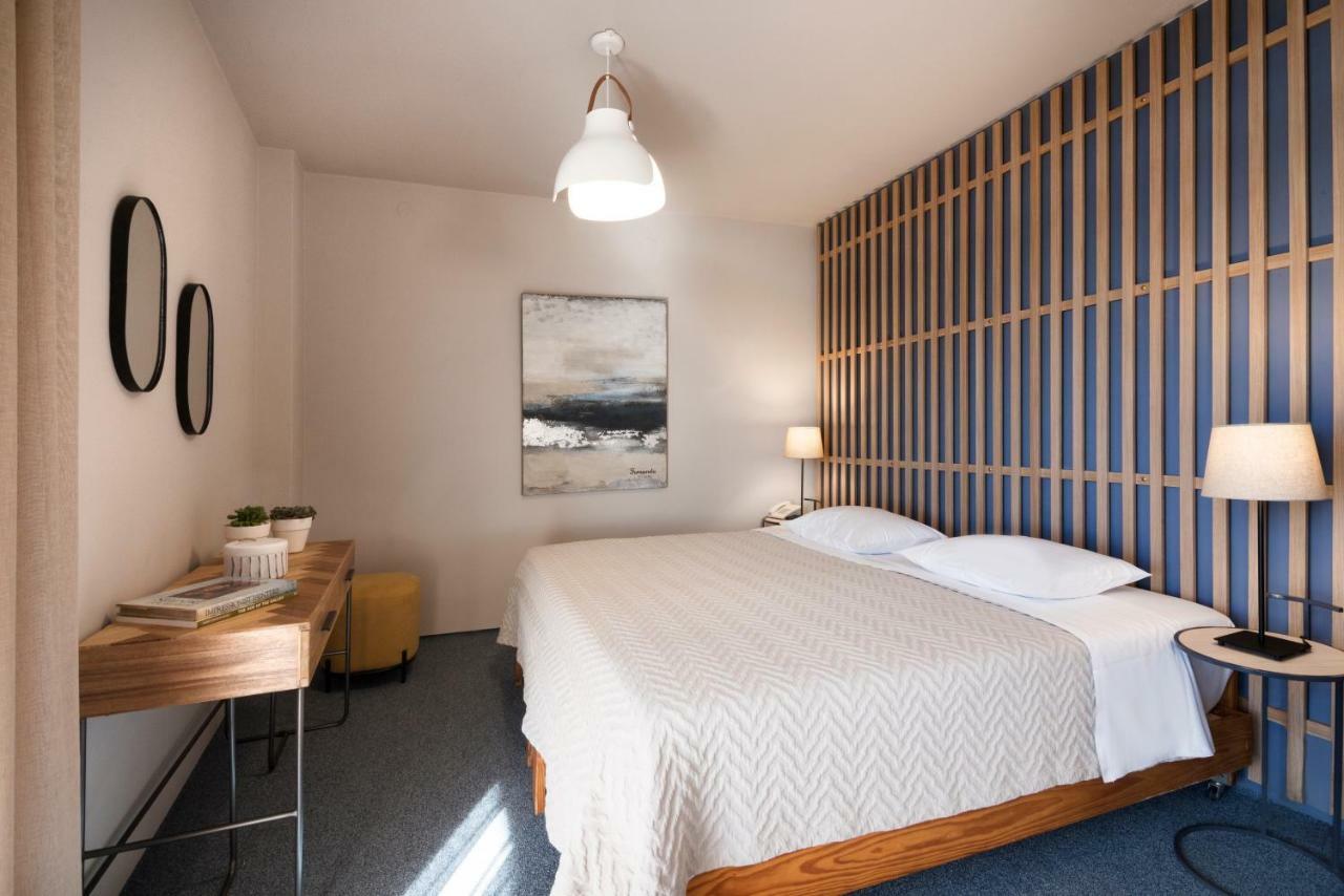 Marina Alimos Hotel Apartments Афины Экстерьер фото